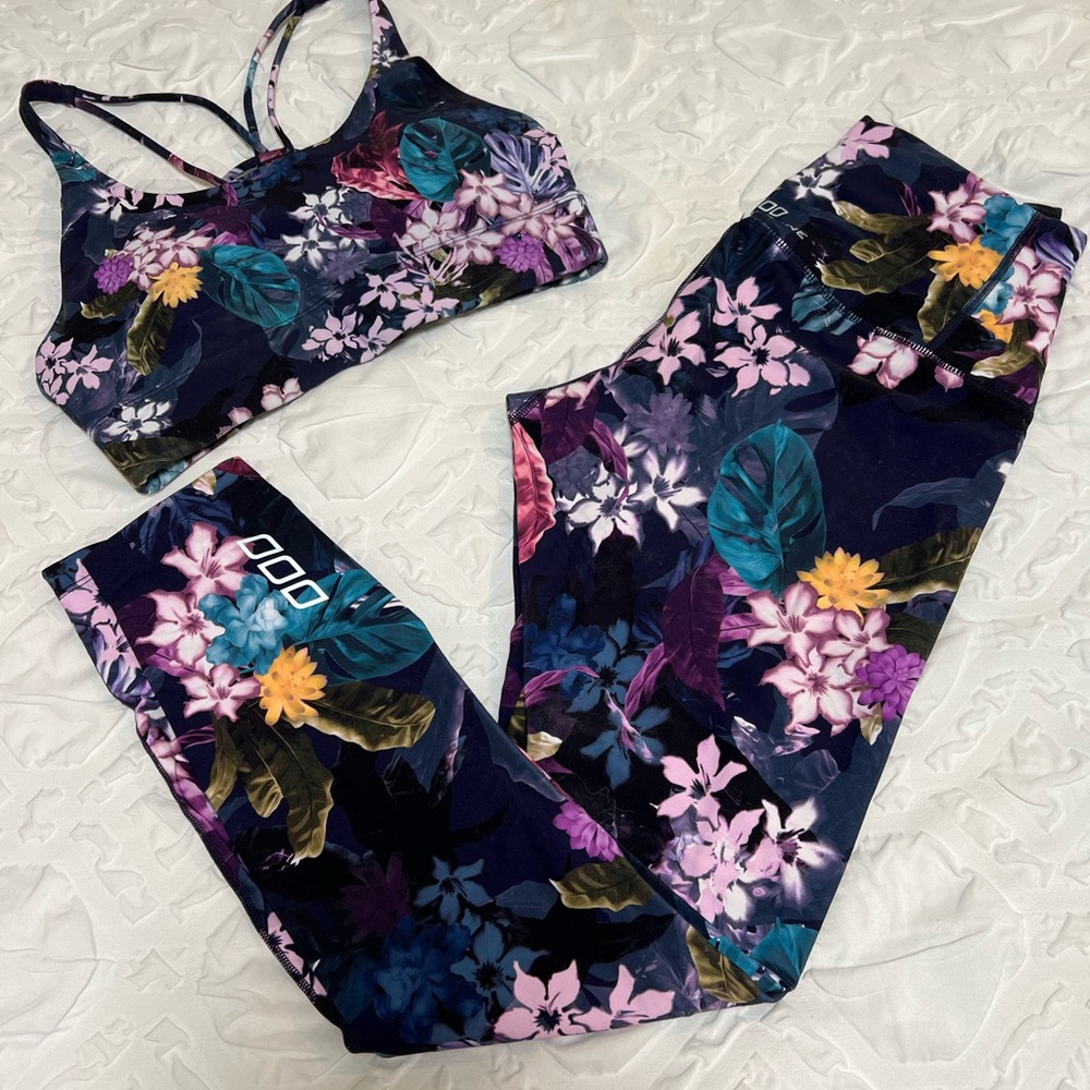 Lorna Jane | Floral Set | Size Small